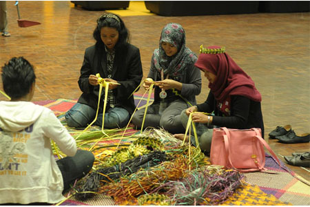 Hand Craft Workshop by Carey Island Aboriginal Village, Klang Selangor